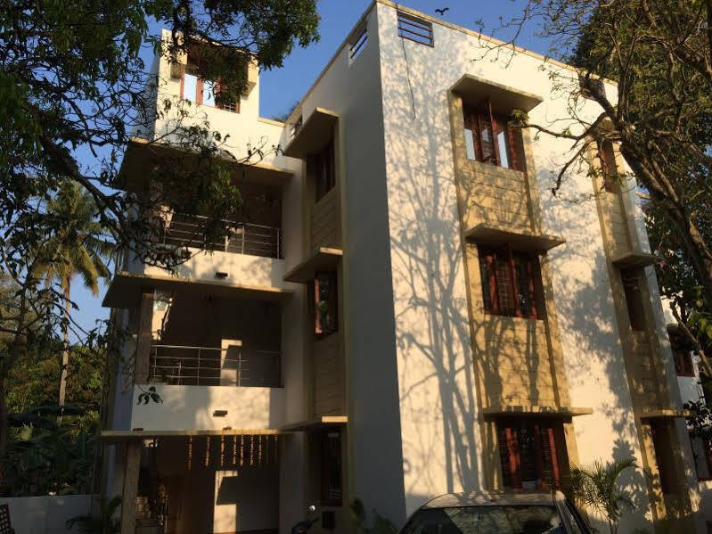Alamanda Alleppey Beach Elegant 3Bhk Guest House Apartment Alappuzha Bagian luar foto
