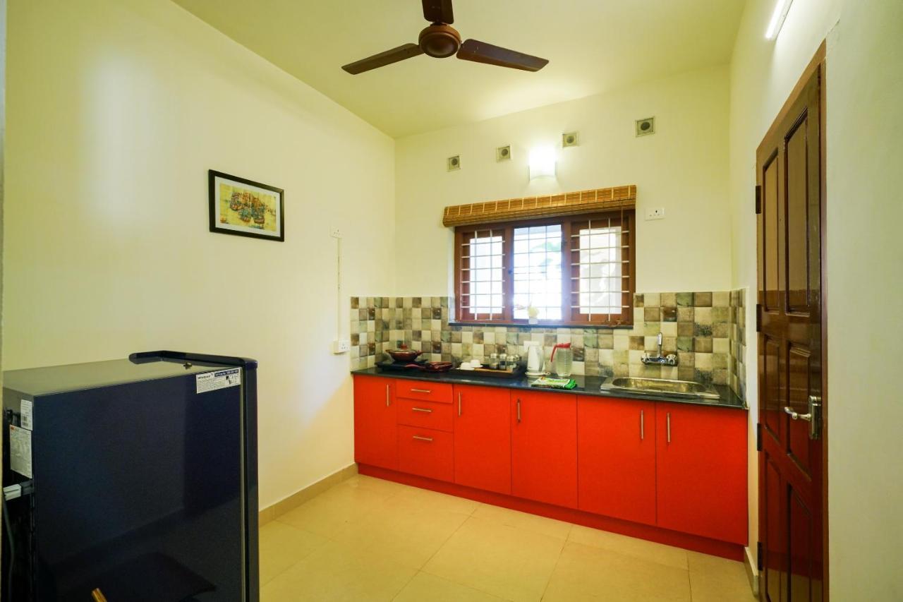 Alamanda Alleppey Beach Elegant 3Bhk Guest House Apartment Alappuzha Bagian luar foto
