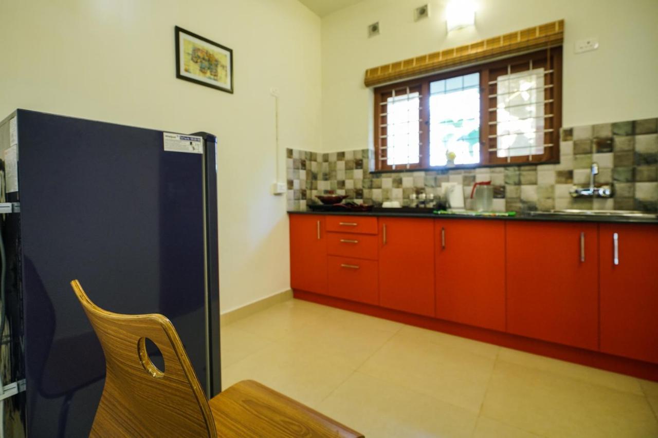 Alamanda Alleppey Beach Elegant 3Bhk Guest House Apartment Alappuzha Bagian luar foto